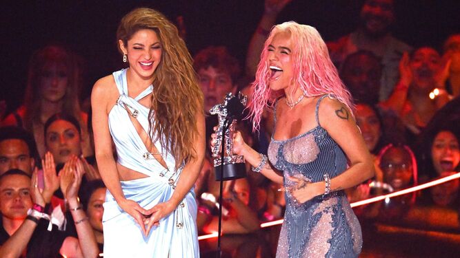 Shakira y Karol G son dos de las artistas con más nominaciones.