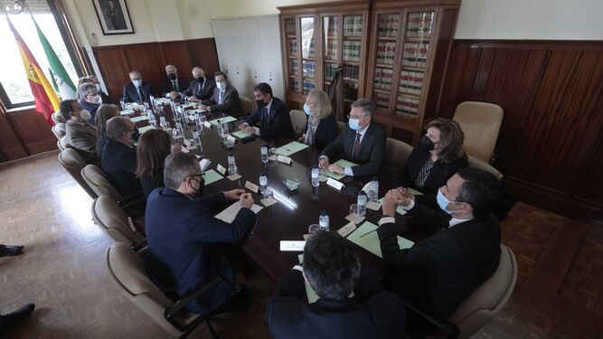Una reunión en Sevilla de la Sala de gobierno del TSJA.