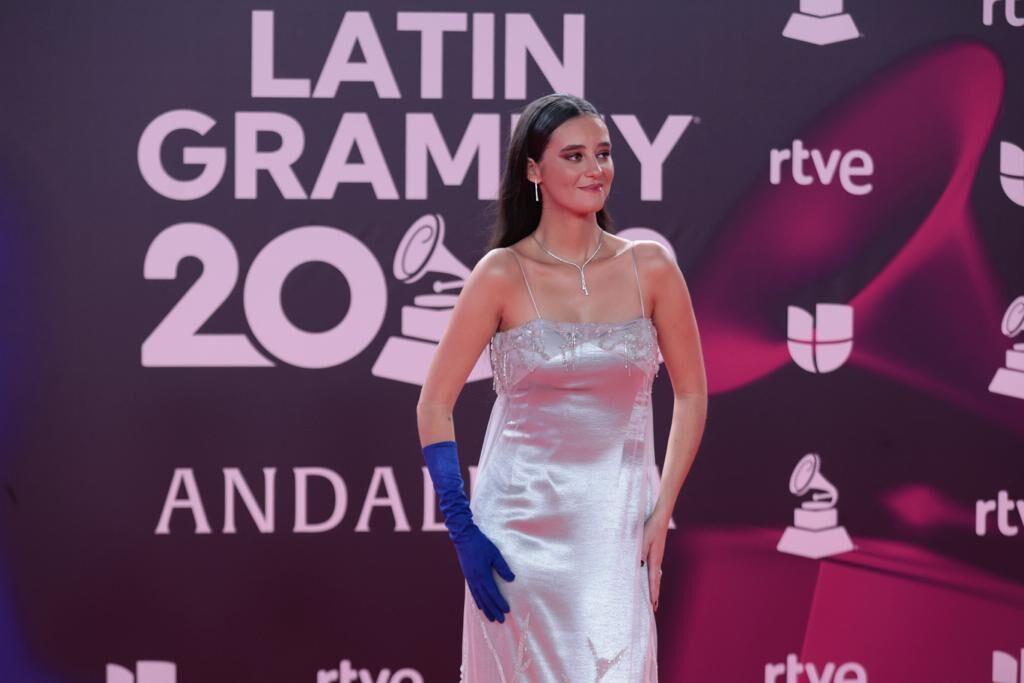 La alfombra roja de la gala de los Grammy Latinos 2023 en Sevilla, en im&aacute;genes.