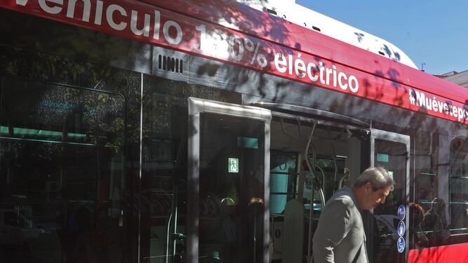 Tussam solo tiene 5 autobuses 100% eléctricos en circulación.