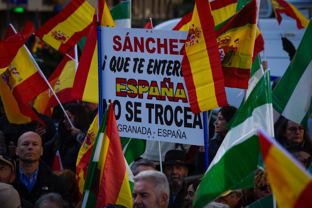 Concentraci&oacute;n en Sevilla contra la amnist&iacute;a y en defensa de Andaluc&iacute;a
