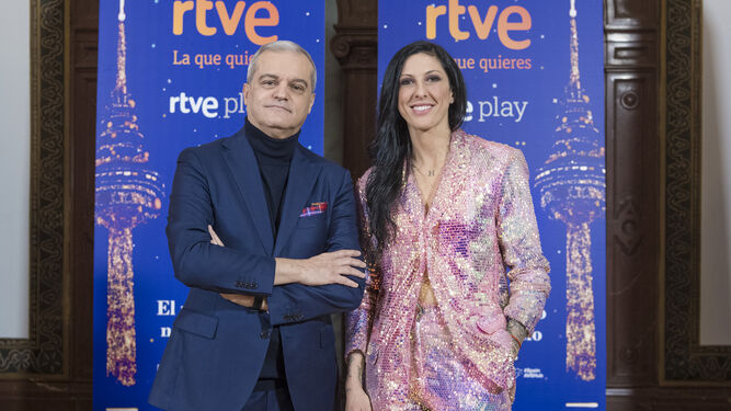 Ramón García y la futbolista Jennifer Hermoso, quienes junto a Ana Mena darán las campanadas en TVE