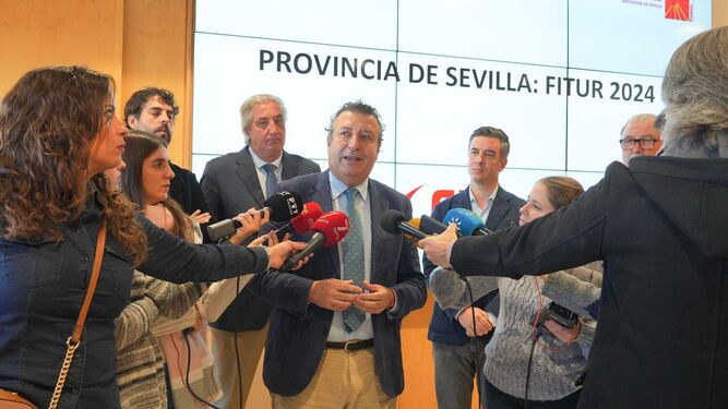Reunión entre la Diputación de Sevilla, CES y los sindicatos.