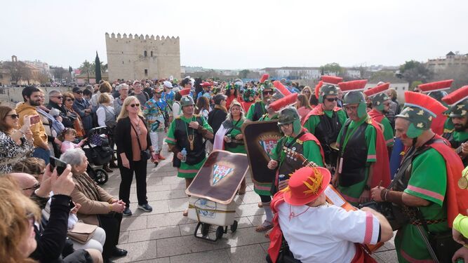 Pasacalles de la última edición del Carnaval de Córdoba