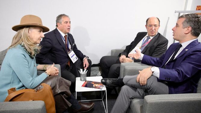 Reunión del vicepresidente de Prodetur con la Federación Española de Asociaciones de Organización de Congresos profesional y el Sevilla Convention Bureau.