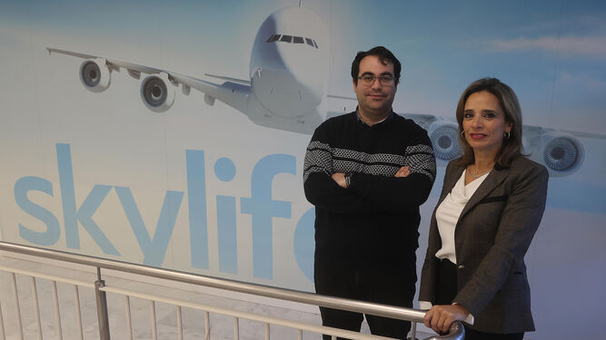 Antonio Leopoldo Rodríguez, CTO de Skylife y Mª Ángeles Martín Prats, directora general de la compañía.