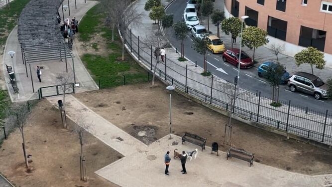 Nueva ubicación del parque canino de La Rosaleda, más alejado de las viviendas.
