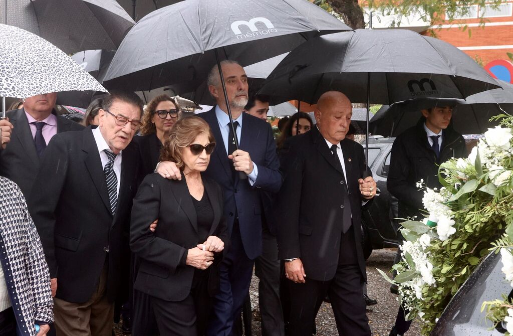 Las fotos del entierro de Manuel Ruiz de Lopera