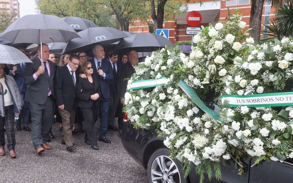 Las fotos del entierro de Manuel Ruiz de Lopera