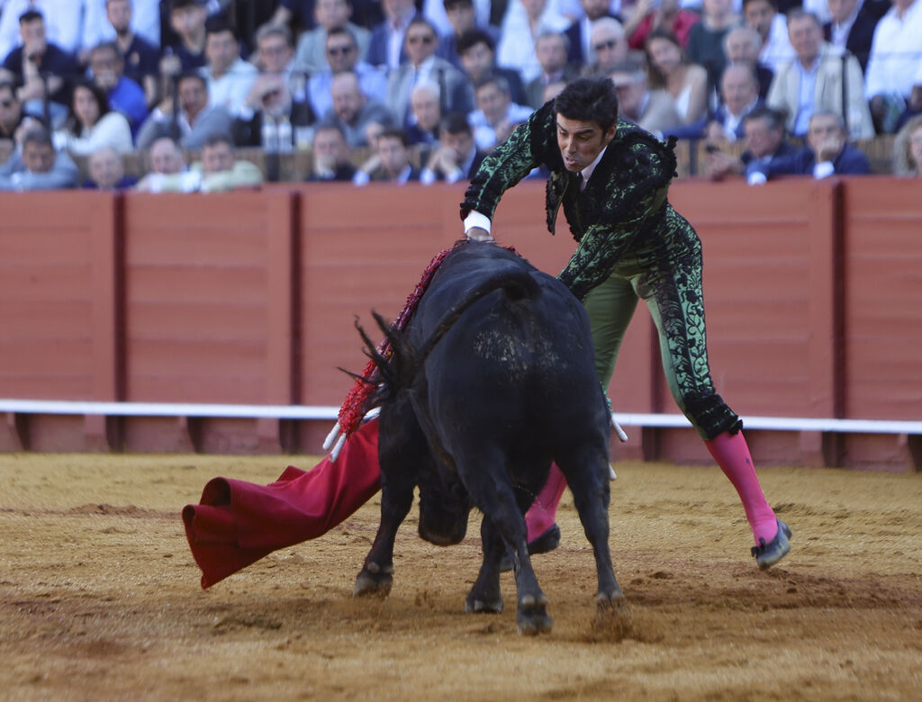 Las mejores fotos de la corrida de toros de Miguel &Aacute;ngel Perera, Paco Ure&ntilde;a y Borja Jim&eacute;nez