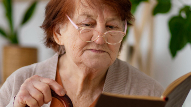 Los principales beneficios de la lectura en los pacientes de Parkinson