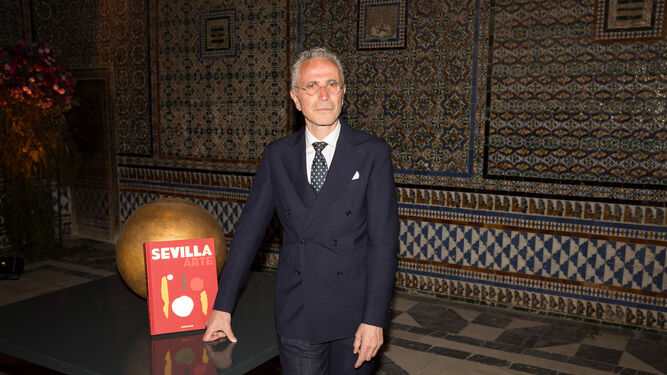 Paul-Maxime Koskas durante la presentación del libro 'Sevilla Arte'.
