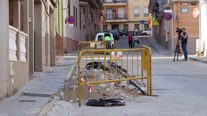 Obras de reforma de la calle Río Guadalquivir de Lucena.