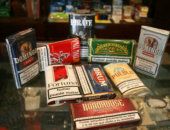 Las ventas de tabaco de liar se disparan un 68,9% hasta junio y las de  cigarrillos caen un 8%